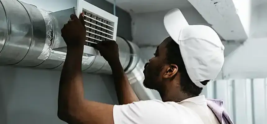 Our Licensed And Insured Cleaners in St. Paul, MN